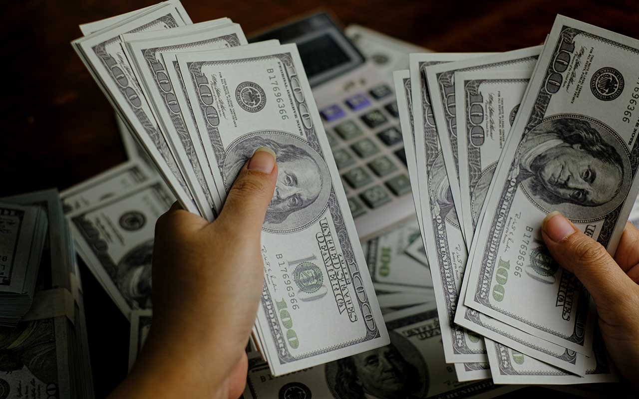 Stipends-vs-Reimbursements